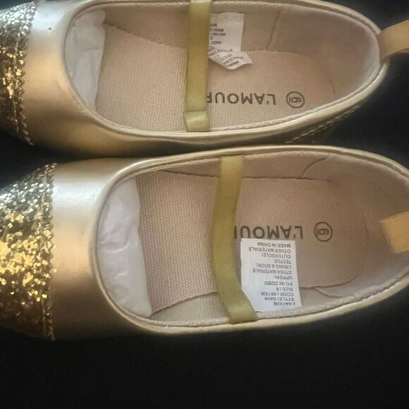 L'Amour Shimmering Gold Ballet Flats - Picture 5 of 9